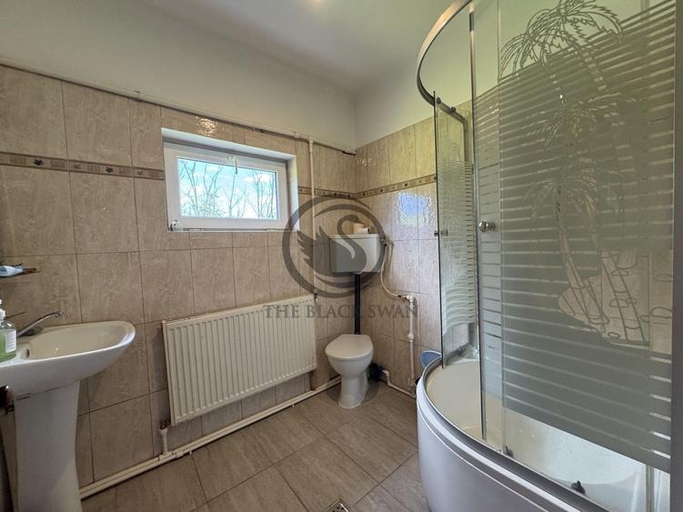 Casă individuală cu 5 camere cu Canalizare în Mălăeștii de Jos