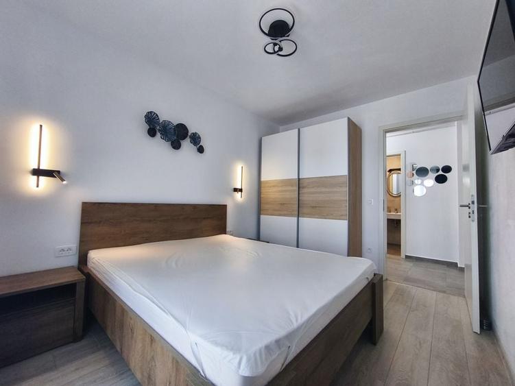 Apartament cu 2 camere decomandat în Exterior Vest