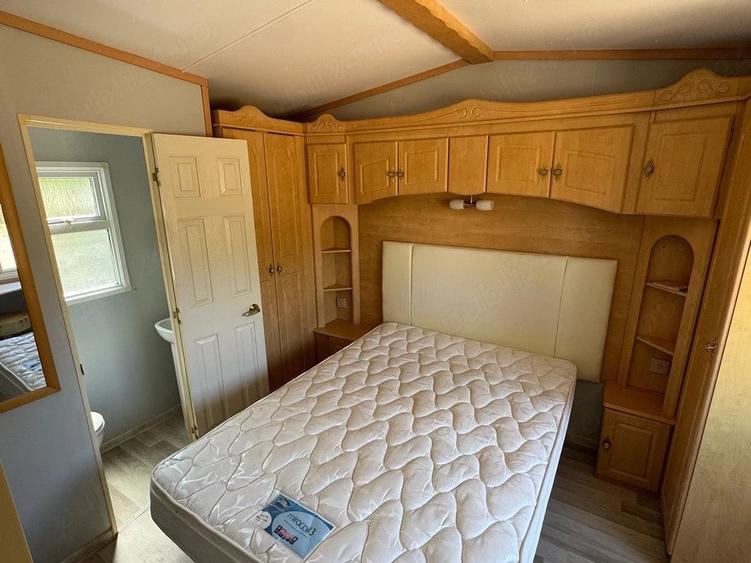 Casă cu Teren 6360 Mp în Central