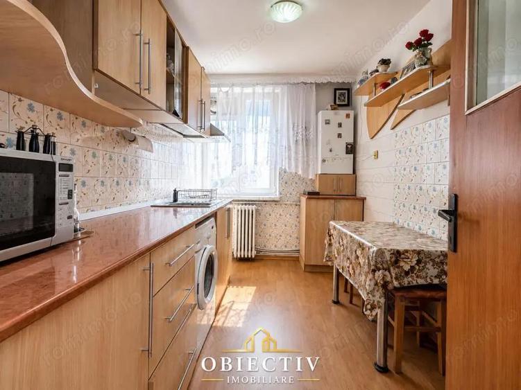 Apartament cu 2 camere decomandat în Est