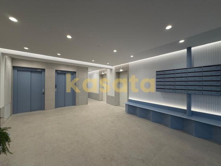 Spațiu comercial, de 64.580001831055 mp, în Barbu Văcărescu