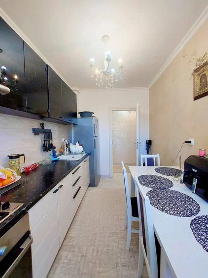 Apartament cu 2 camere decomandat în Baicului