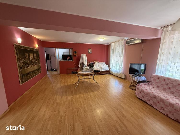 Vila P+1 cu terasa 255 mp + garaj 22,5 mp si teren 417 mp-Berceni ! - 8