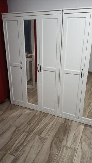 Garsonieră decomandată în Micro 20