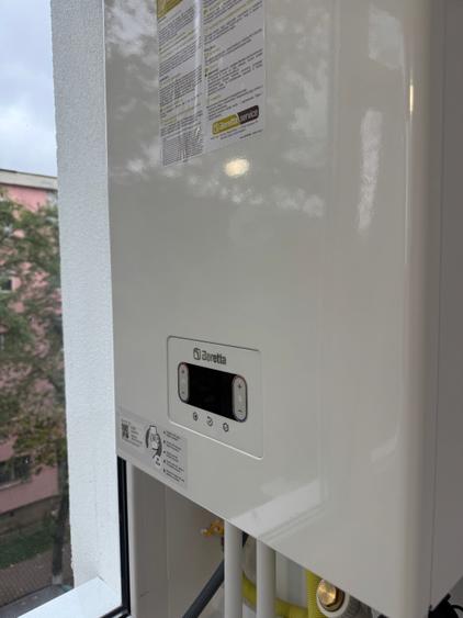 Apartament cu 2 camere decomandat în Nicolina