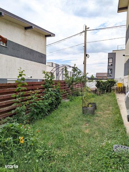 Casă cu 3 camere cu Teren 100 Mp în Rediu