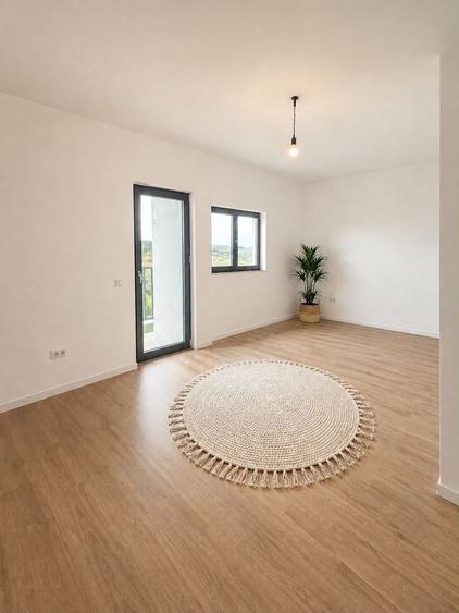 Apartament cu 3 camere în Valea Lupului