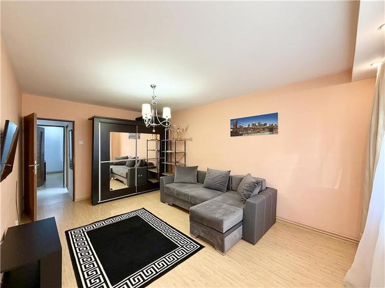 Apartament cu 2 camere decomandat în Ștrand