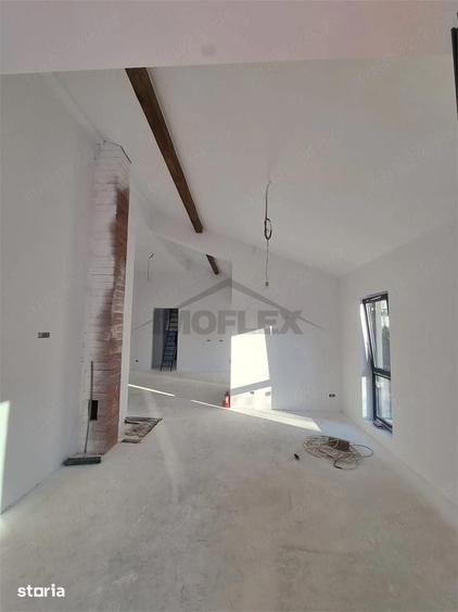 Casă cu 4 camere cu Teren 400 Mp în Ghiroda