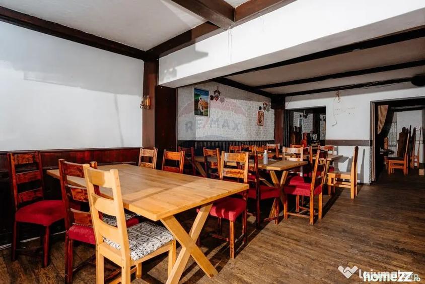 Casă cu 1 camere cu Teren 384 Mp în Central