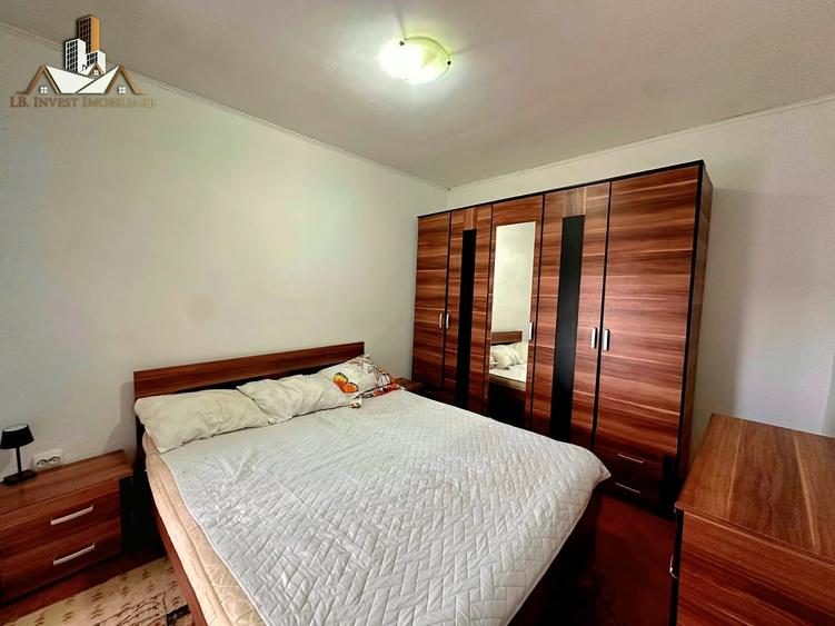 Apartament cu 2 camere semidecomandat în Soarelui