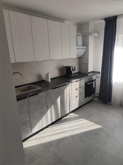 Apartament cu 2 camere decomandat în 13 Septembrie