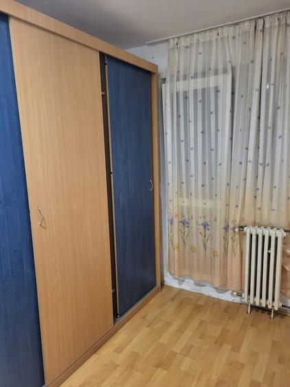Apartament cu 2 camere semidecomandat în Exterior Vest