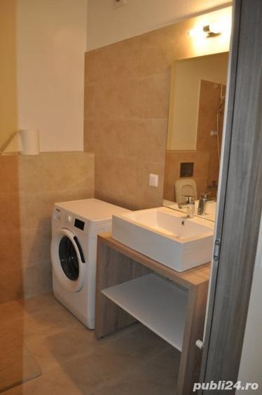 Apartament cu 3 camere decomandat, mobilat în Cantemir