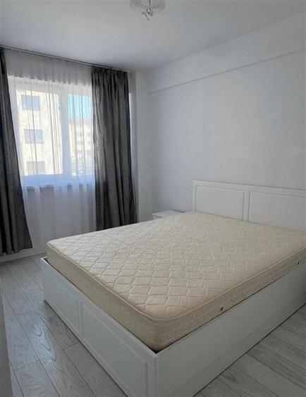 Apartament cu 2 camere decomandat în Valea Adâncă