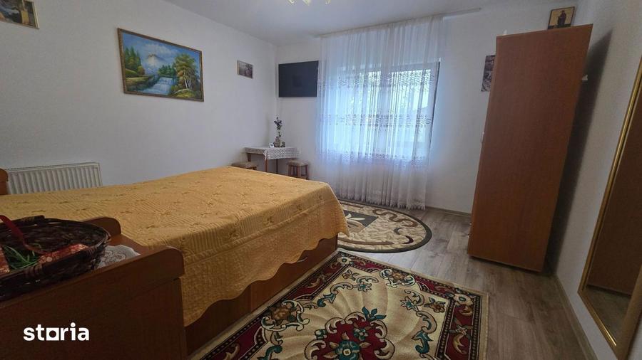 Casă cu 4 camere cu Teren 502 Mp în Nicolina