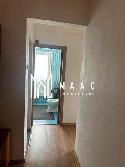 Apartament cu 3 camere decomandat în Ostroveni