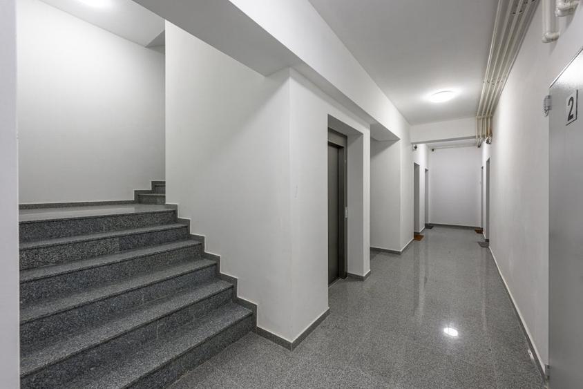 Apartament cu 2 camere decomandat, mobilat în Aviației