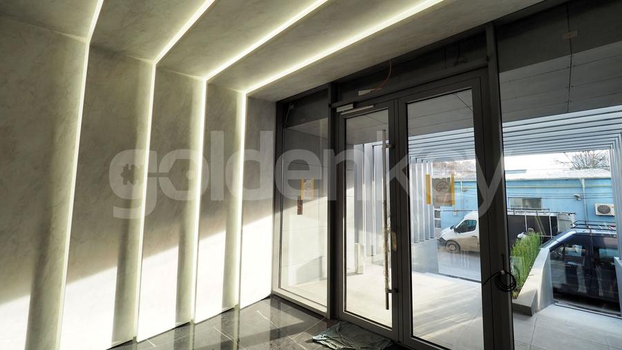 Apartament cu 4 camere decomandat în Floreasca