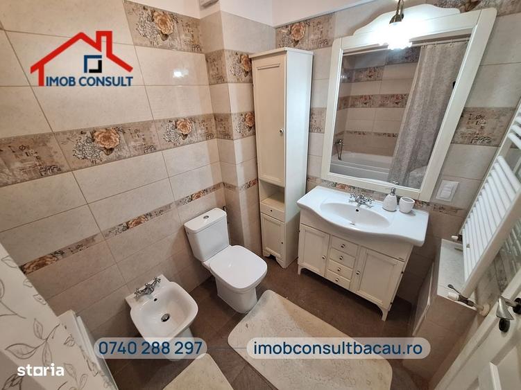Apartament cu 3 camere decomandat în Banca Națională