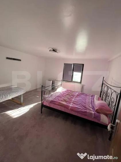 Casă cu 4 camere cu Teren 980 Mp în Valea