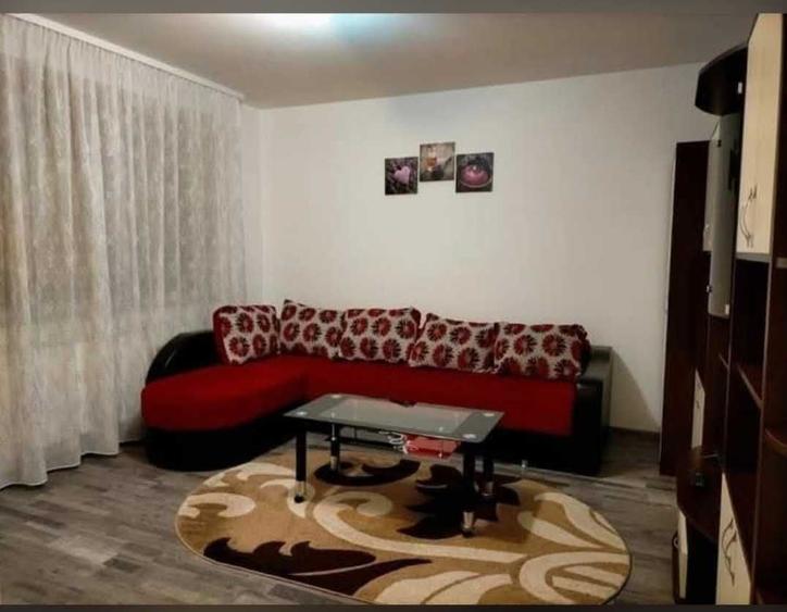 Garsonieră decomandată în Avantgarden