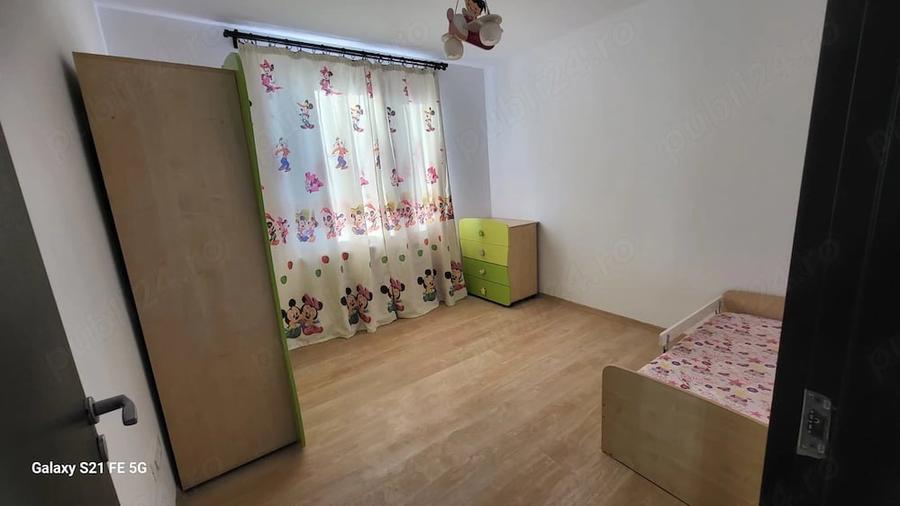 Casă cu 5 camere cu Teren 360 Mp în Central