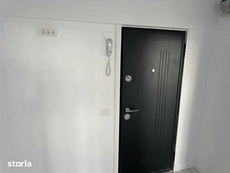 Apartament cu 3 camere decomandat în Gara de Nord
