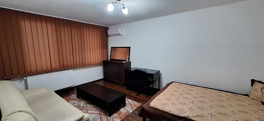 Garsonieră decomandată în Lujerului