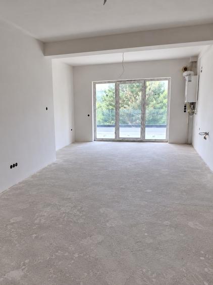 Apartament cu 2 camere decomandat în Cristian