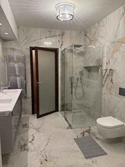 Apartament cu 3 camere în Șoseaua Nordului