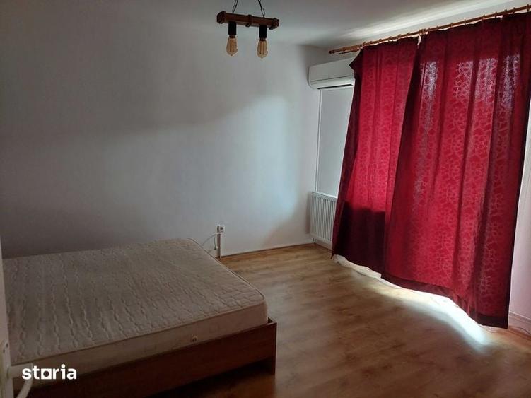 Apartament cu 2 camere decomandat în Solidarității