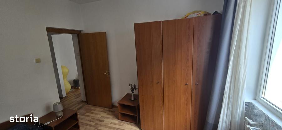 Apartament cu 2 camere semidecomandat în Centrul Istoric