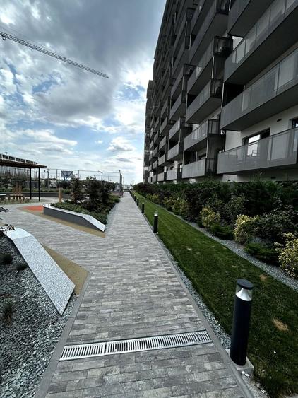 Apartament cu 2 camere semidecomandat, mobilat în Drumul Taberei