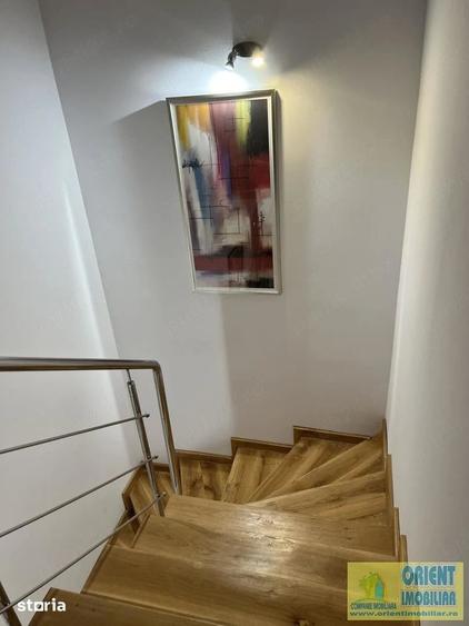 Apartament cu 4 camere decomandat în Primo