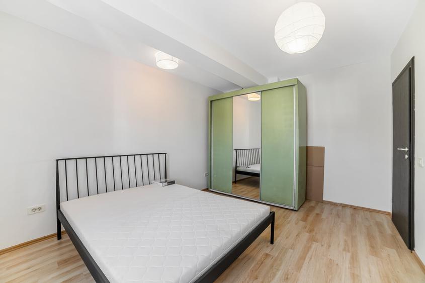 Apartament cu 2 camere decomandat, mobilat în Roșu