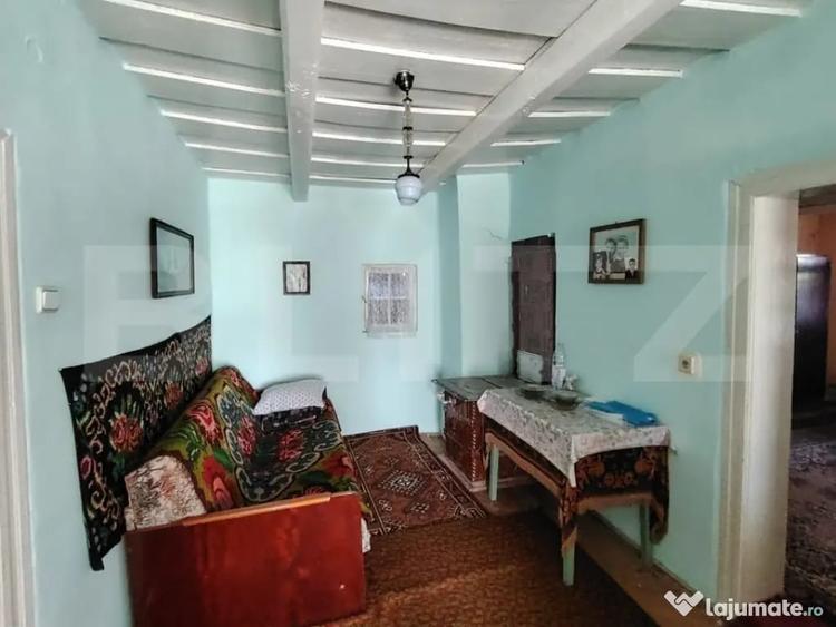 Casă cu 3 camere cu Teren 2240 Mp în Raciu