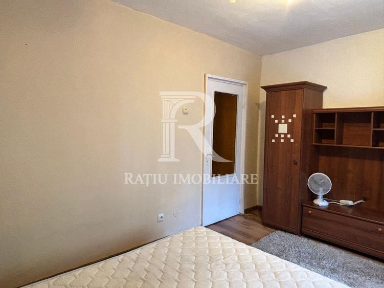 Apartament cu 2 camere semidecomandat, mobilat în Rogerius
