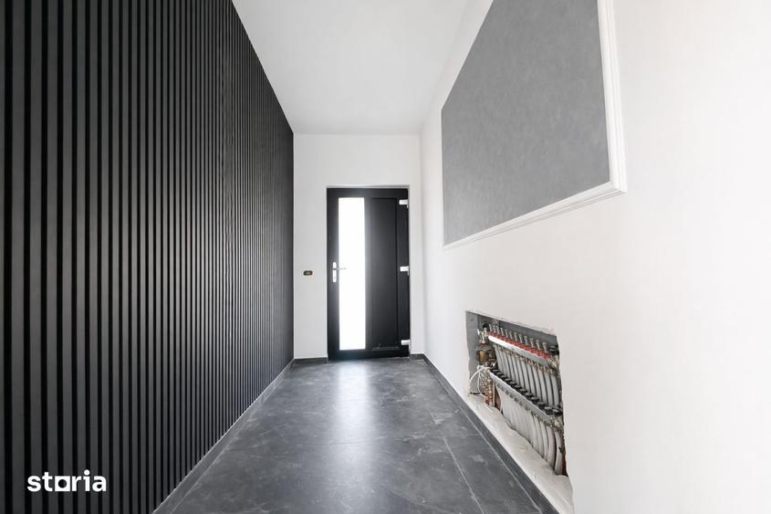 Casă cu 4 camere cu Teren 450 Mp în Central