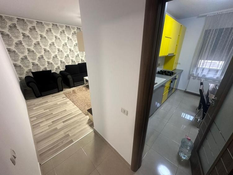 Apartament cu 3 camere decomandat, mobilat în Fundeni