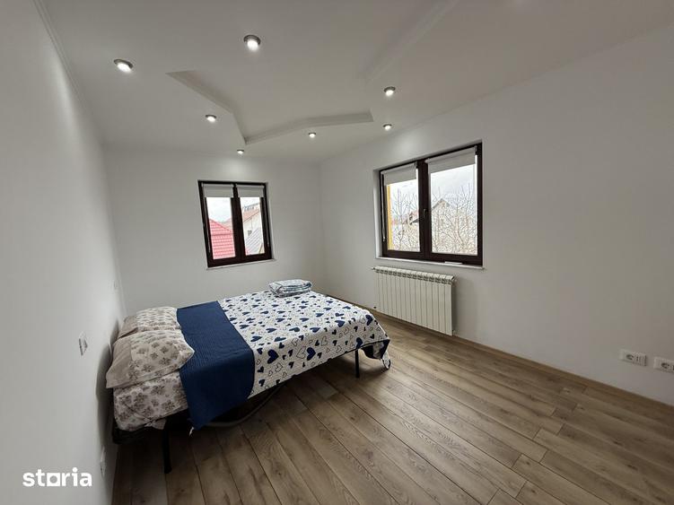 Casă cu 9 camere cu Teren 1200 Mp în Curtești