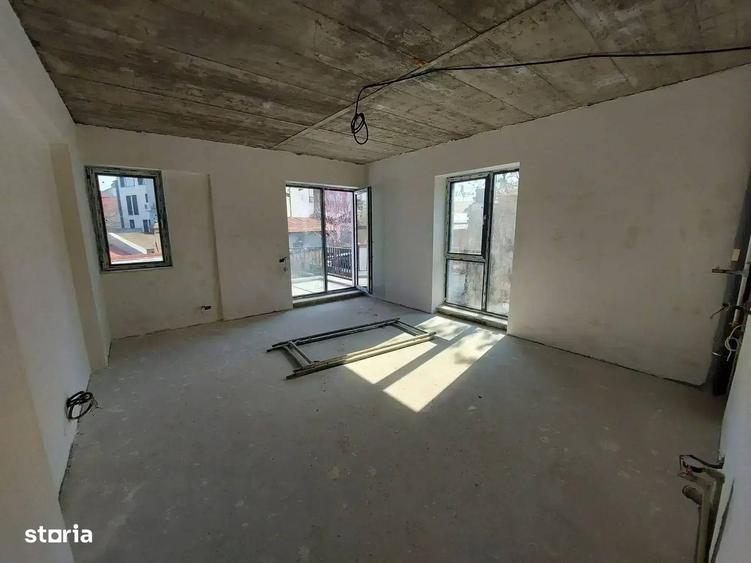 Apartament cu 2 camere decomandat în Eminescu