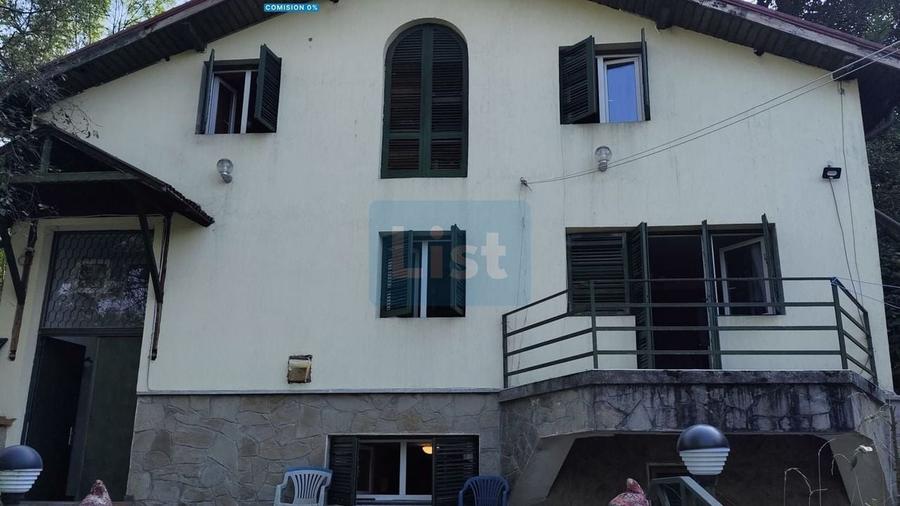 Casă cu 7 camere cu Teren 22000 Mp în Provița de Jos