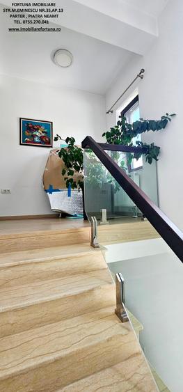 Casă cu 4 camere cu Canalizare în Calea Romanului