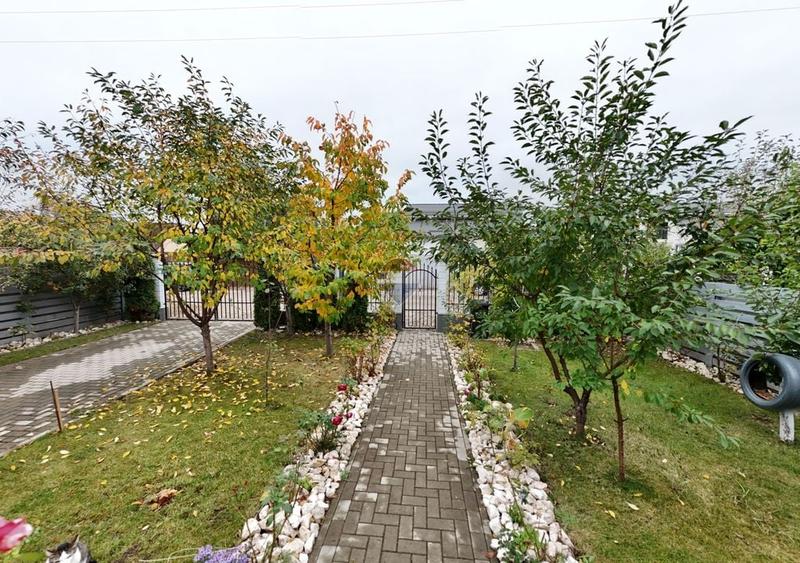 Casă individuală cu 5 camere cu Teren 366 Mp în Tărlungeni