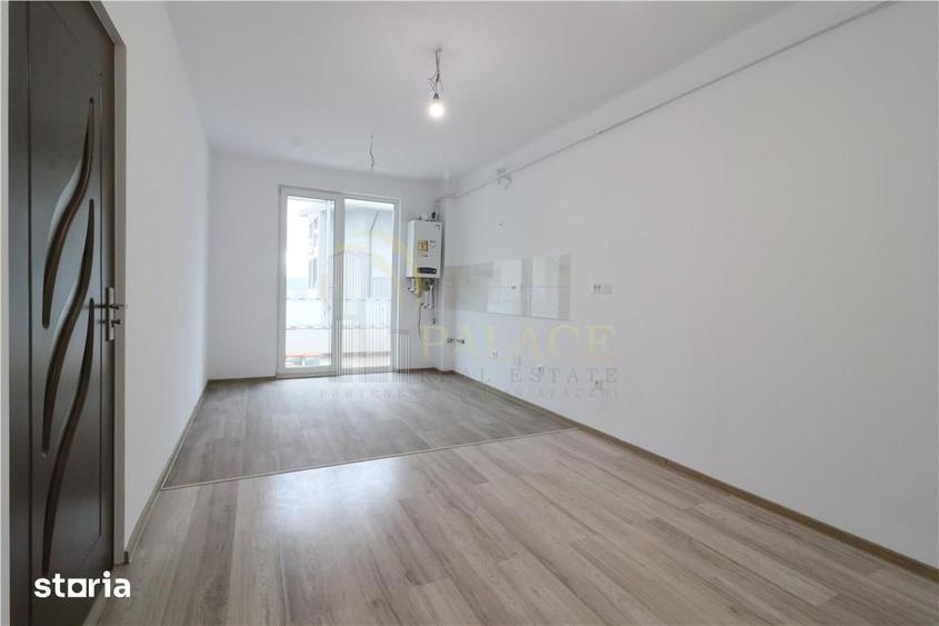 Apartament cu 4 camere în Păcurari