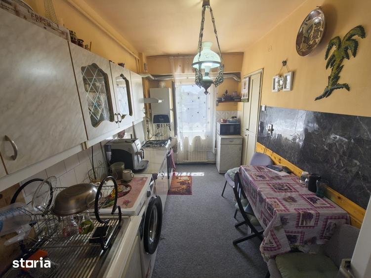 Apartament cu 2 camere decomandat în Depozitelor