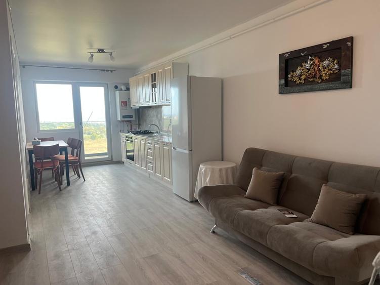 Apartament cu 2 camere semidecomandat în Copou