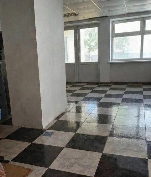Spațiu comercial, de 80 mp, în Iosia