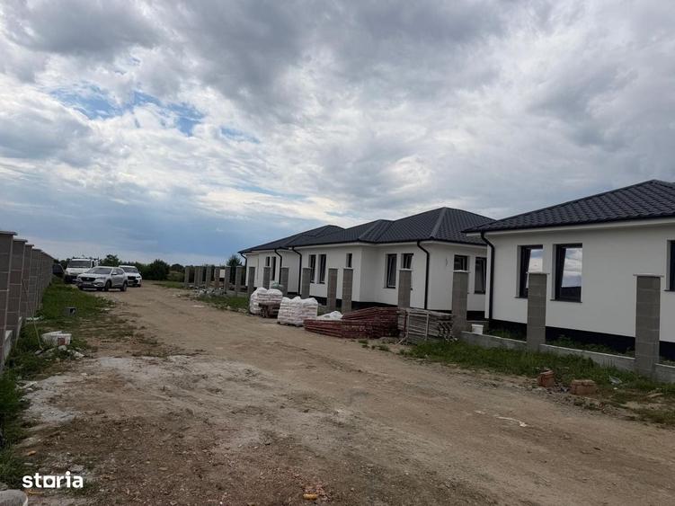 Casă cu 4 camere în Central
